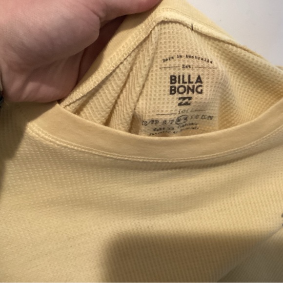 Billabong Top - Picture 3 of 3